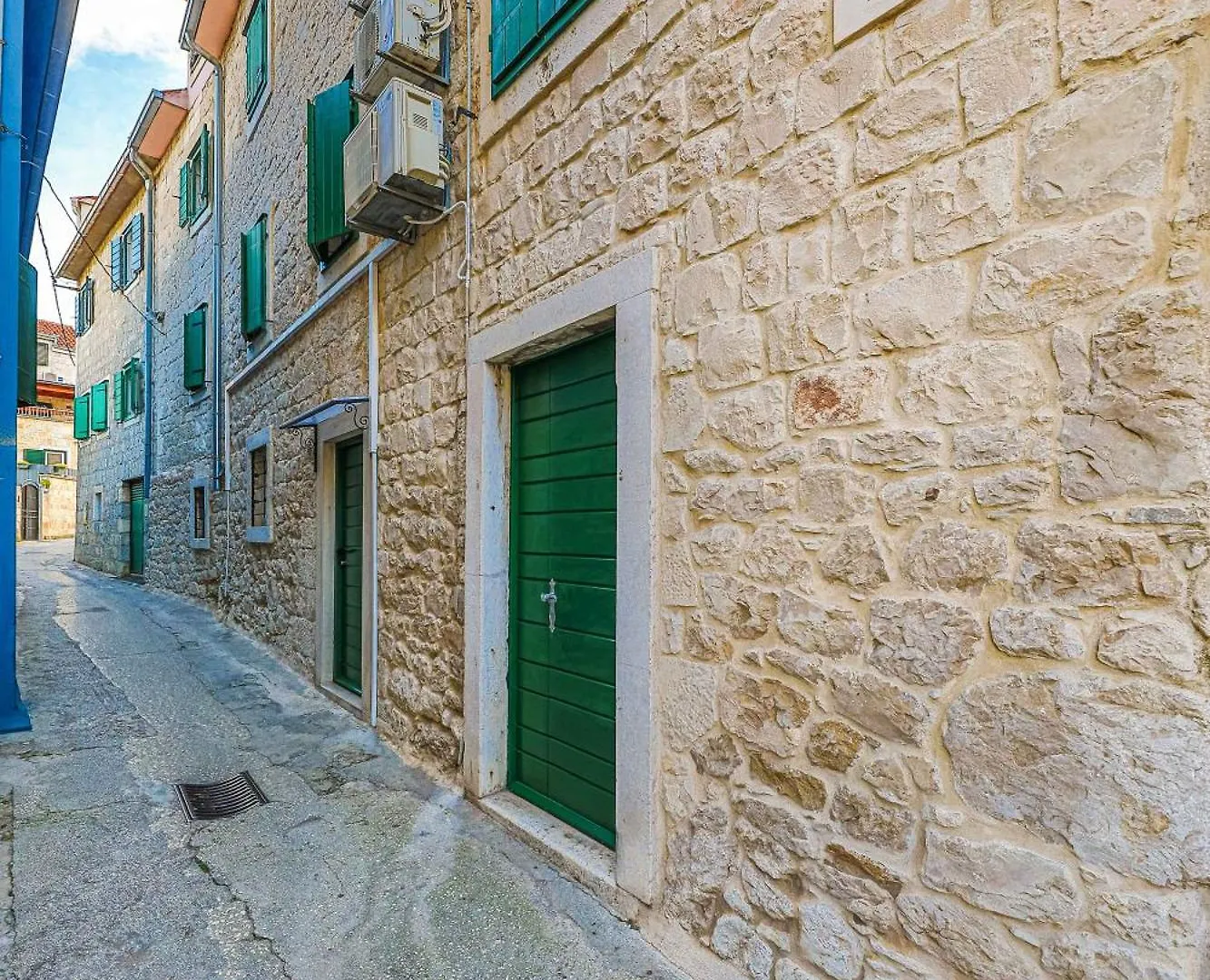 Apartments & Studio Gordana 0*, Split