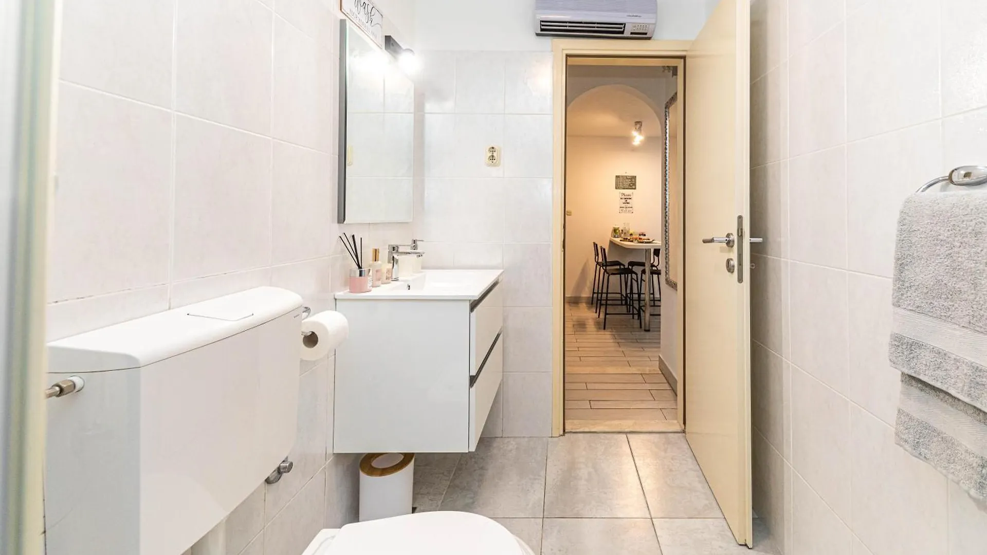 Apartments & Studio Gordana