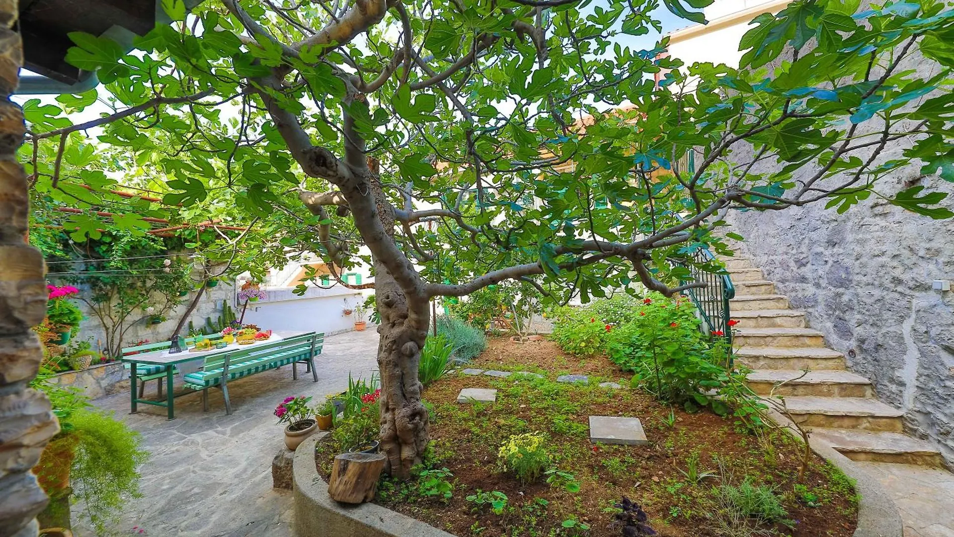 Apartments & Studio Gordana  Split